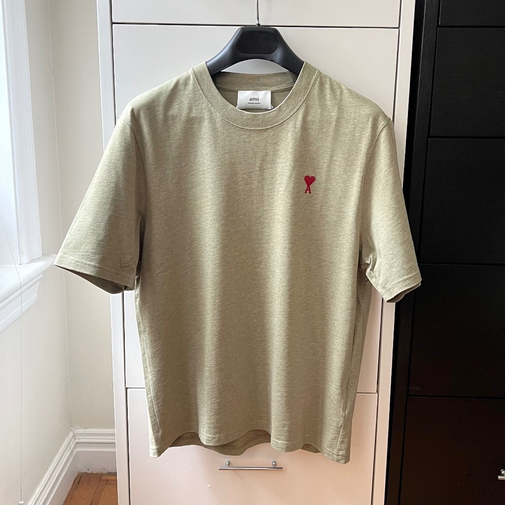 AMI Paris Men's T-shirt